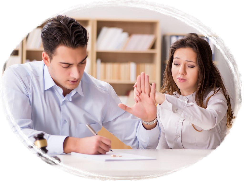 S.O.S LEGAL | Divorcio Incausado | Este tipo de disolución del matrimonio también es llamada exprés porque pretende reducir el tiempo en el que se concede el divorcio. Para poder solicitar esta modalidad no se requiere que existan causales o motivos legales para la separación, el divorcio se presenta sin causa por eso se le denomina divorcio encausado.